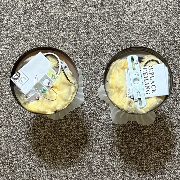 Set of Two (2) Fluted Light Fixtures - Picture 4 of 7